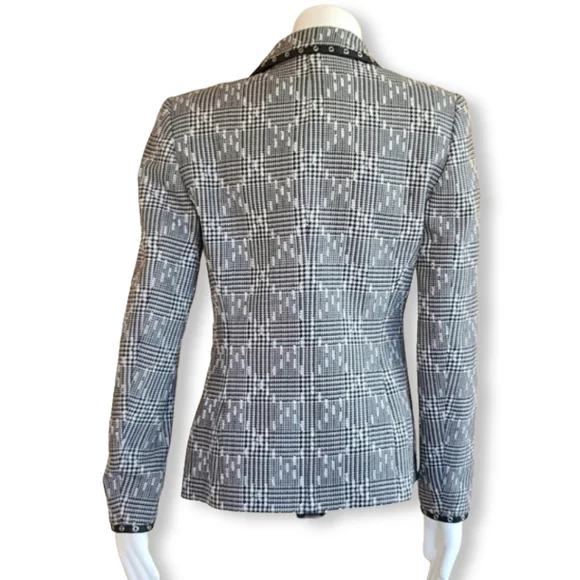 VINTAGE GERMANY Houndstooth Wool Boucle Blazer S Tweed Minimalist Jacket E Luxe - Picture 6 of 16